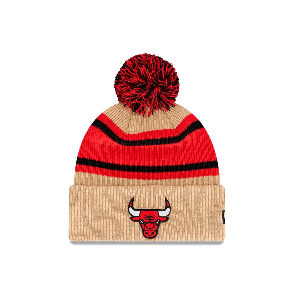 Шапка New Era Chicago Bulls Strip Pom Knit NBA Beanie