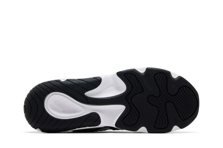 Krossovki-Nike-Wmns-Tech-Hera-White-Black-3
