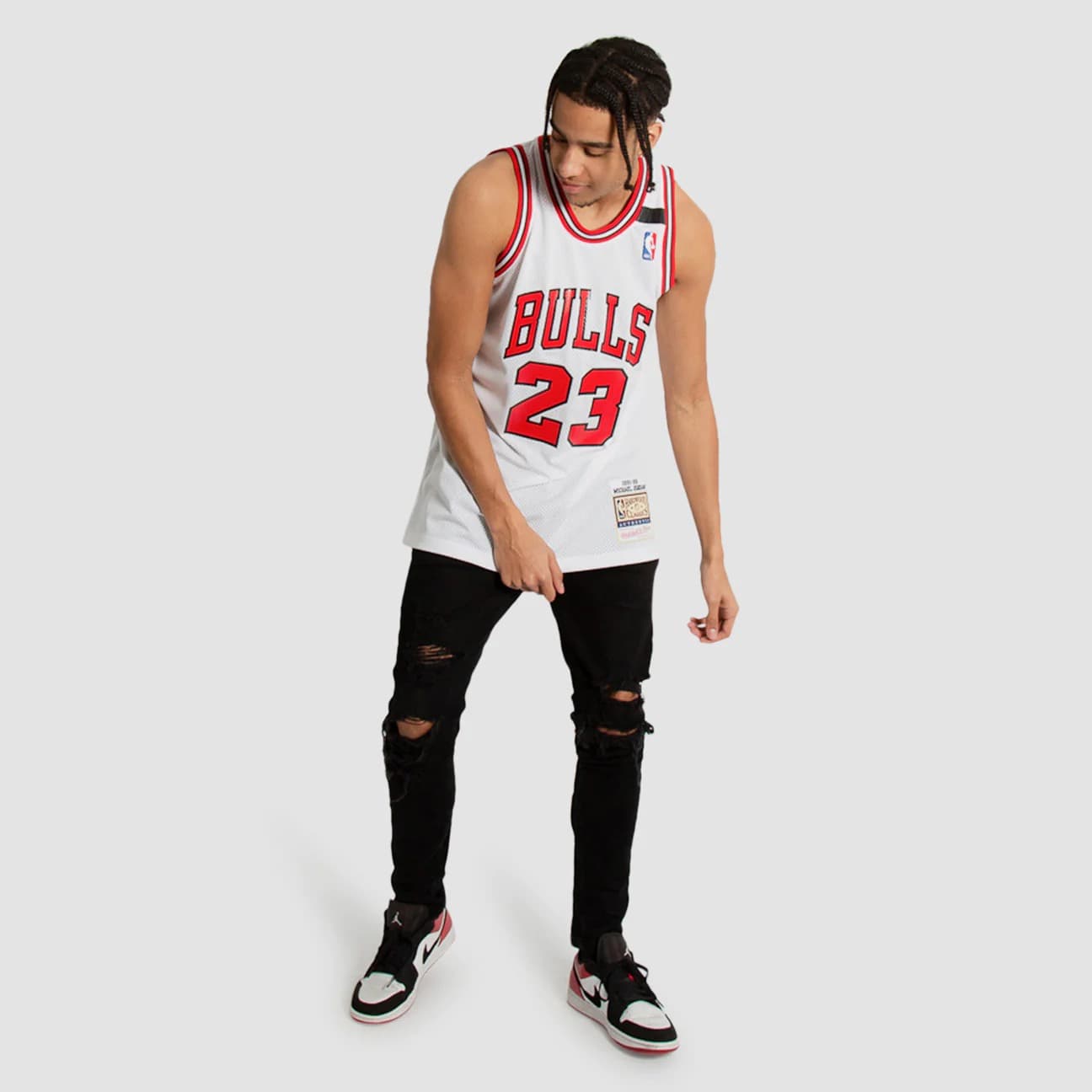 Баскетбольная джерси 1991-1992 Chicago Bulls Michael Jordan #23 Authentic Hardwood Classic White Jersey