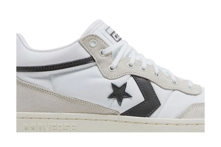 Krossovki-Converse-Fastbreak-Pro-Mid-White-Vaporous-Grey-1