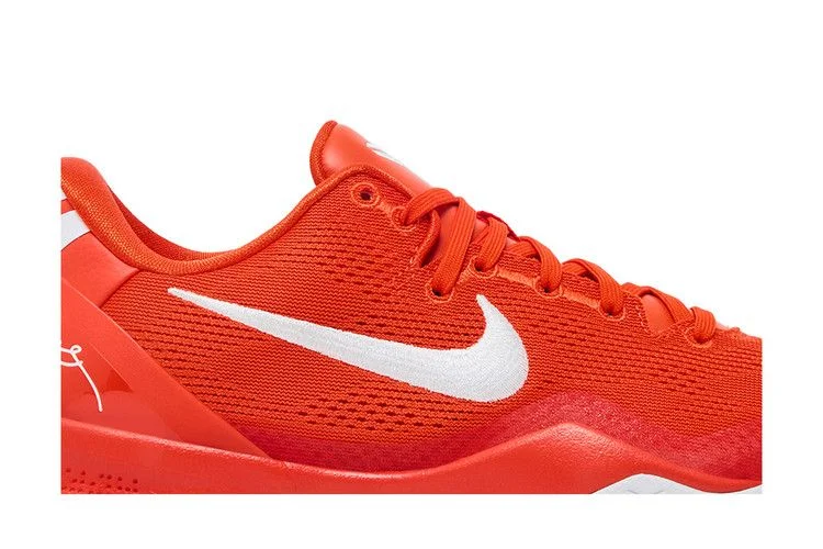 Krossovki-Nike-Kobe-8-Protro-TB-Promo-Team-Orange-1