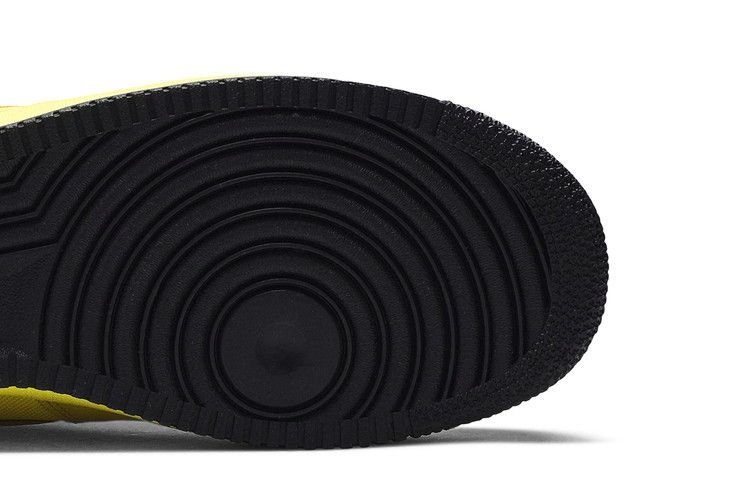 Кроссовки Nike Air Force 1 Low GORE-TEX 'Dynamic Yellow'