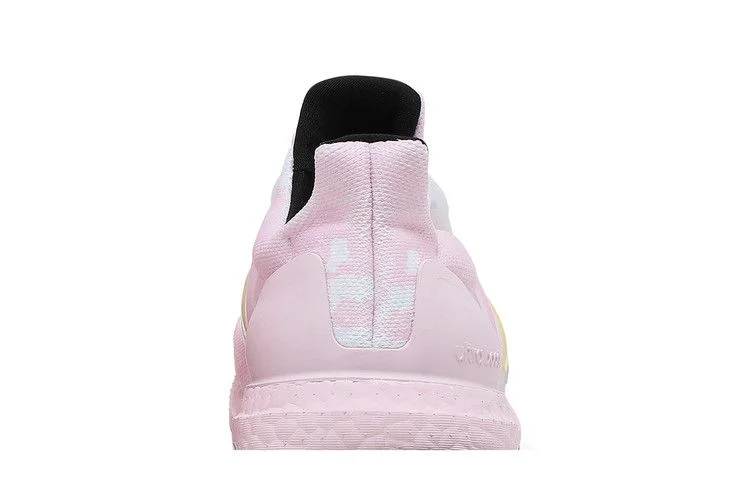 Кроссовки Adidas Wmns UltraBoost 'Pastel Pink'