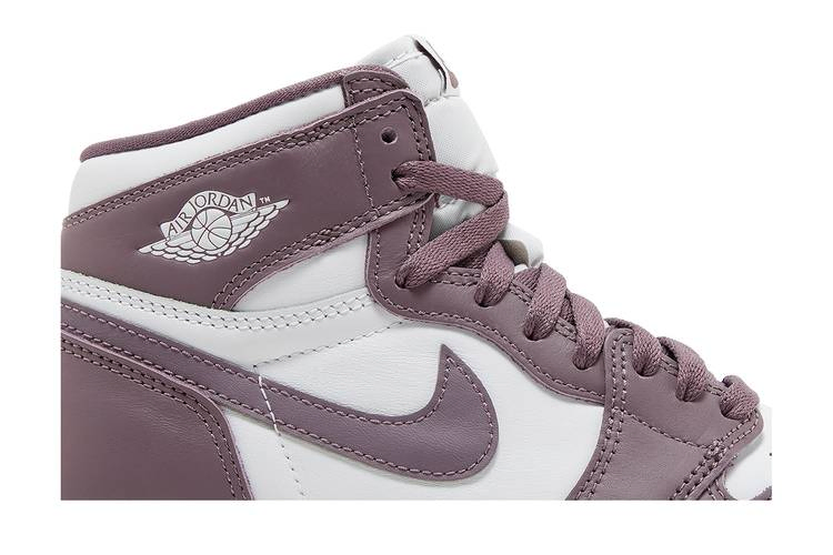 air-jordan-1-retro-high-og-gs-sky-j-mauve-fd1437-105_01