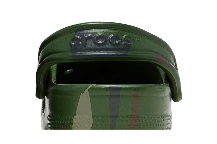 Сабо Daily Paper x Crocs Classic Clog 'Green Camo'