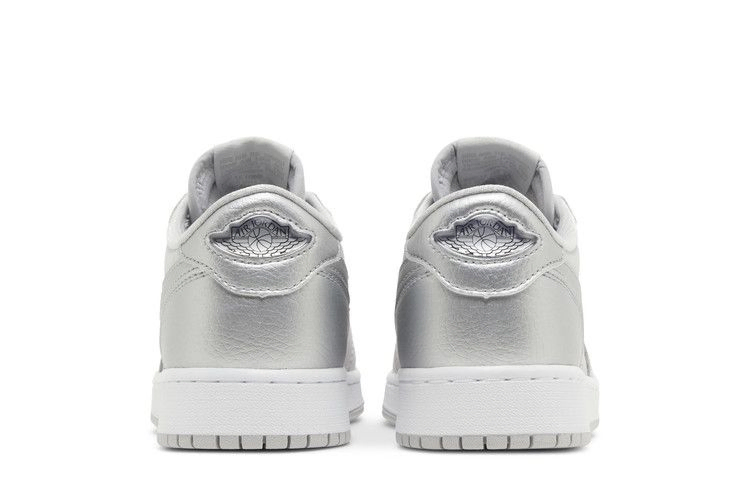 air-jordan-1-retro-low-og-gs-metallic-silver-cz0858-002_05