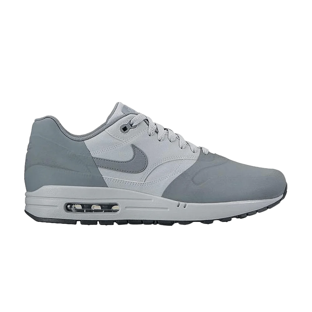 Krossovki-Nike-Air-Max-1-Premium-SE-Wolf-Grey