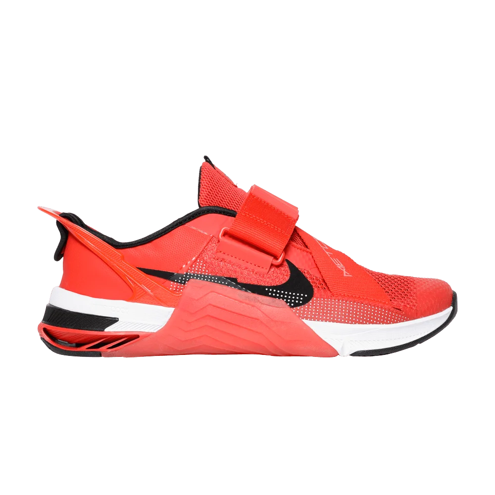 Кроссовки Nike Metcon 7 FlyEase 'Chile Red'