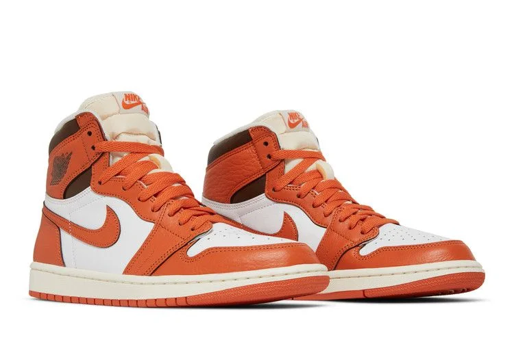 Krossovki-Wmns-Air-Jordan-1-High-OG-Starfish-7