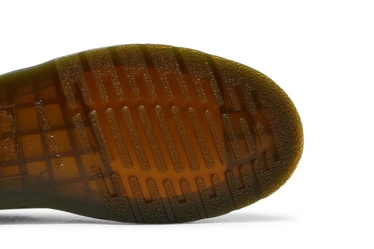Krossovki-Dr.-Martens-Pre-Owned-1461-Smooth-White-From-the-Closet-of-ASAP-Nast-4