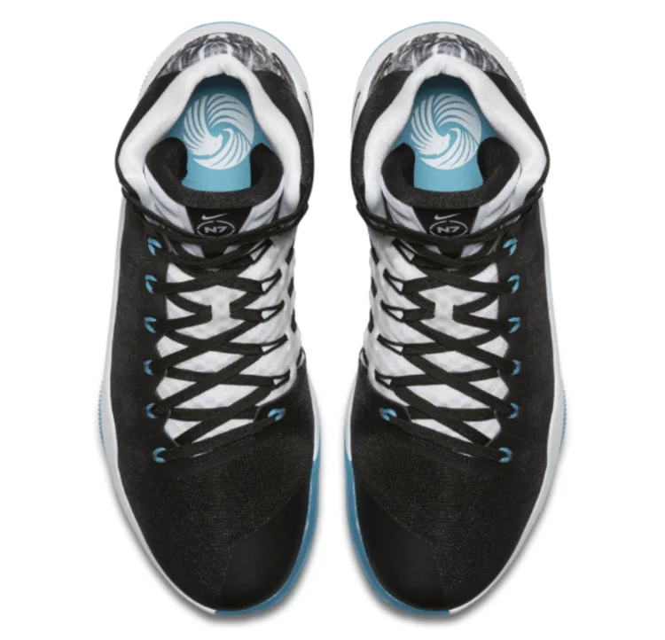 Krossovki-Nike-Hyperdunk-2016-Premium-N7-1
