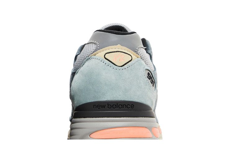 Кроссовки New Balance 991v2 Made In England 'Silver Blue Turbulence'