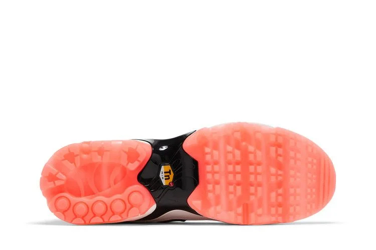 Krossovki-Nike-Air-Max-Plus-Golf-The-Masters-Azalea-Pack-3