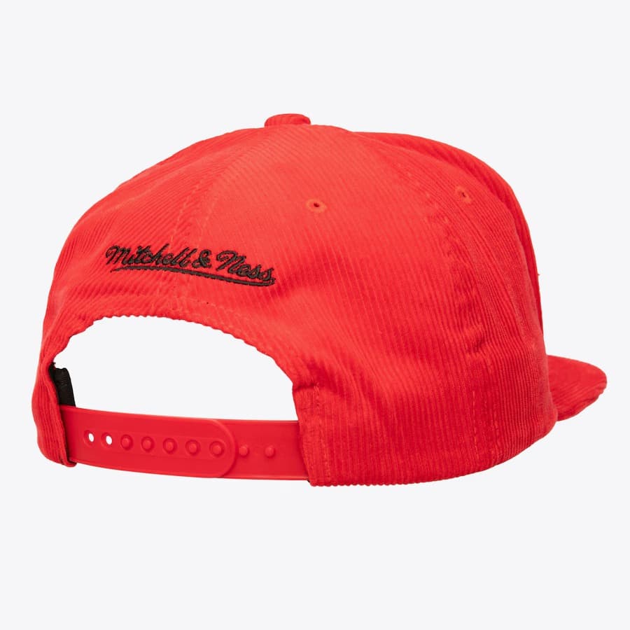 Mitchell-Ness-Red-Chicago-Cubs-Corduroy-Snapback-Hat-1