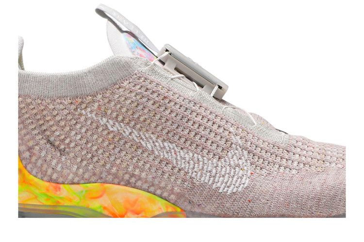 Кроссовки Nike Air VaporMax 2020 Flyknit 'Light Bone'