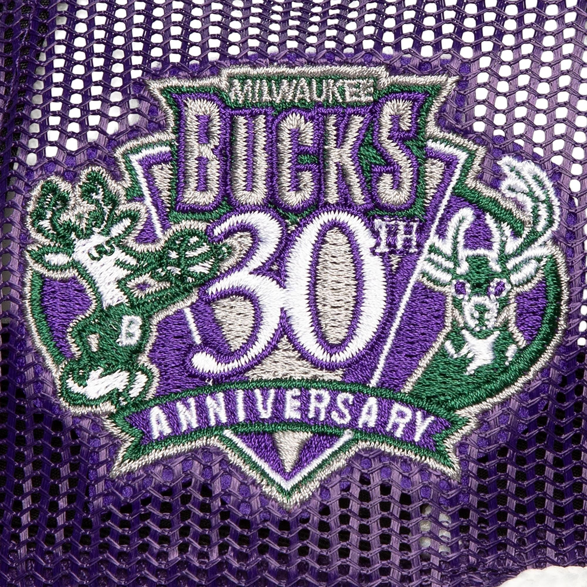 Бейсболка Mitchell & Ness Roper Trucker HWC Milwaukee Bucks Hat