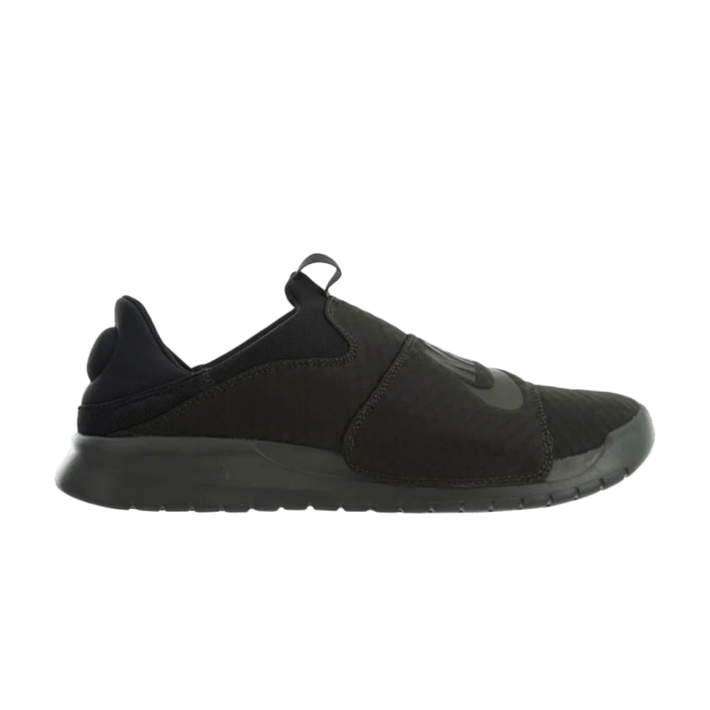 Krossovki-Nike-Benassi-Slip-Cargo-Khaki