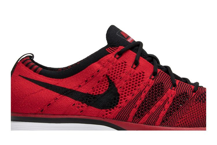 Кроссовки Nike Flyknit Trainer 'University Red'