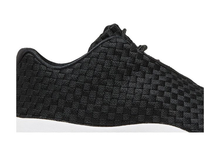 jordan-future-low-718948-002_01