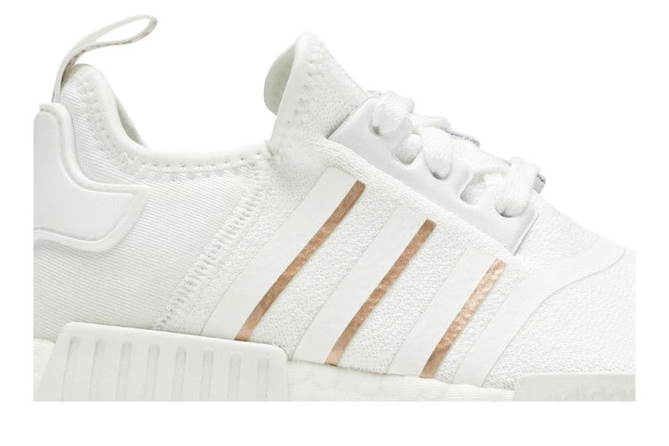 Кроссовки Adidas Wmns NMD_R1 'White Rose Gold Metallic'