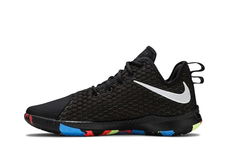 Krossovki-Nike-LeBron-Witness-3-I-Promise-2