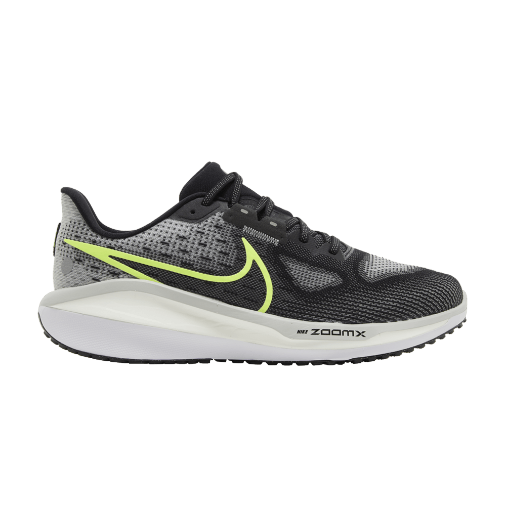 Кроссовки Nike Vomero 17 'Black Volt'