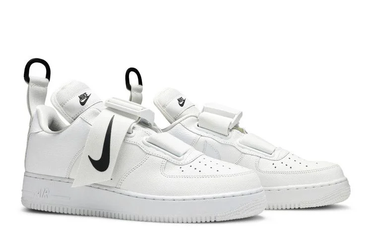 Krossovki-Nike-Air-Force-1-Utility-White-Black-7