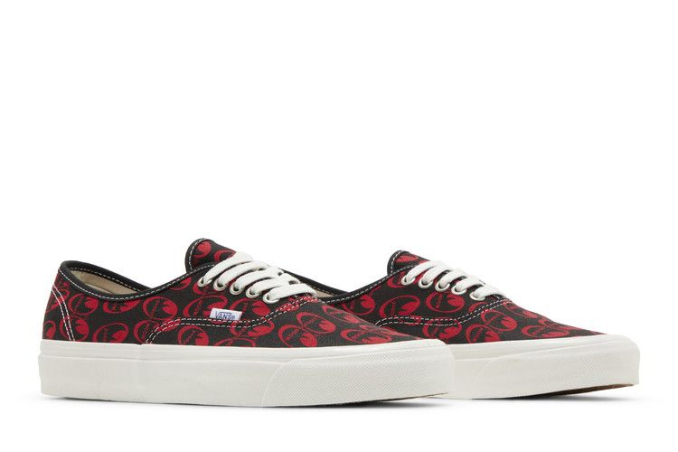 mooneyes-x-authentic-44-dx-anaheim-factory-black-red-vn0a5kx4avo_07