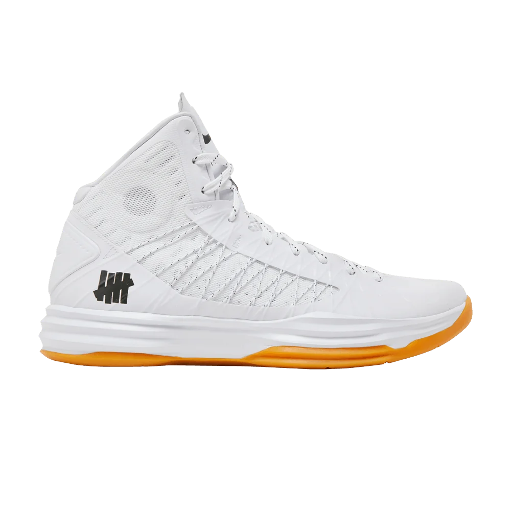 Krossovki-Undefeated-x-Nike-Hyperdunk-SP-White