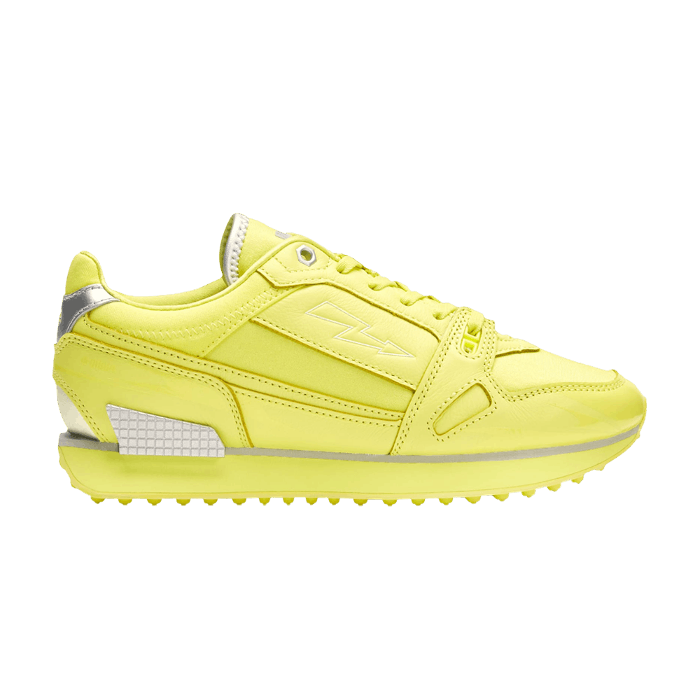 wmns-mile-rider-emoji-380580-01