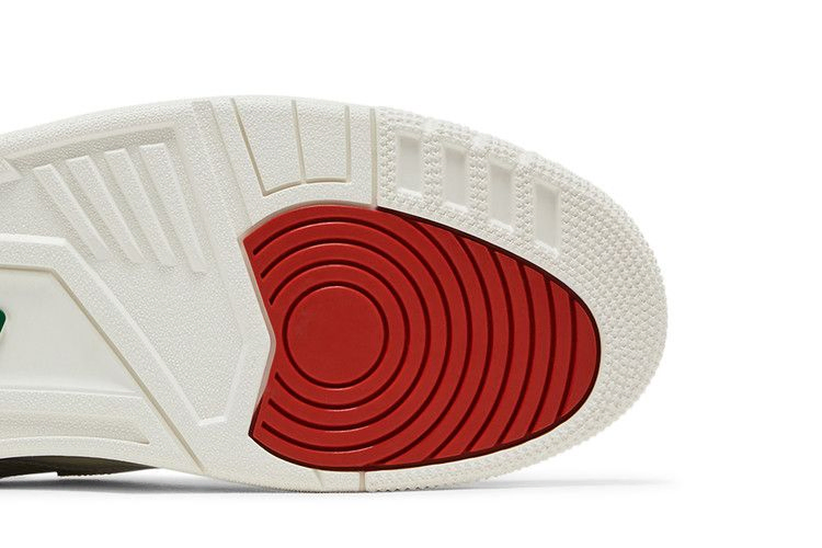 Кроссовки Air Jordan 3 Retro 'El Vuelo'