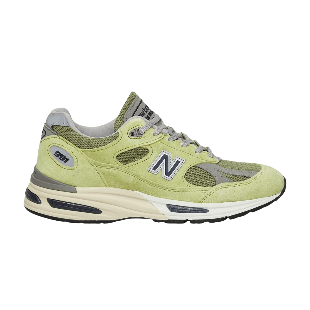 Krossovki-New-Balance-991v2-Made-In-The-UK-Summer-Brights-Green-Banana