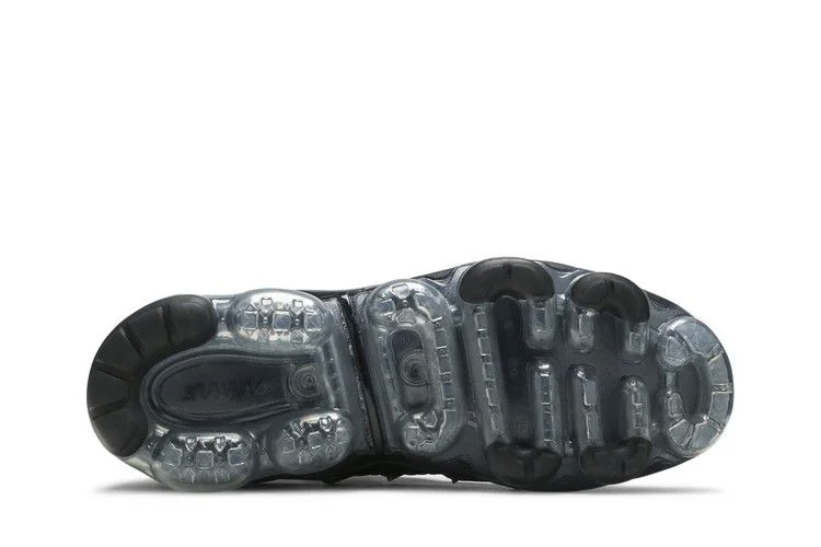 Кроссовки Nike Wmns Air VaporMax Plus SE 'Black'