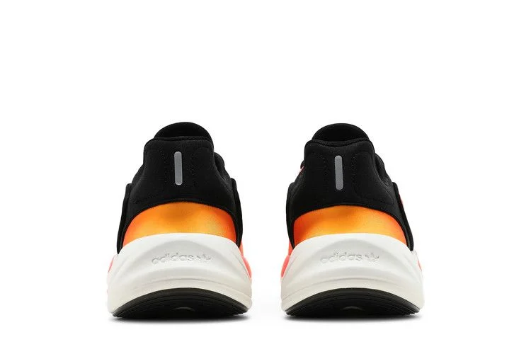 Кроссовки Adidas Ozelia 'Fiery'