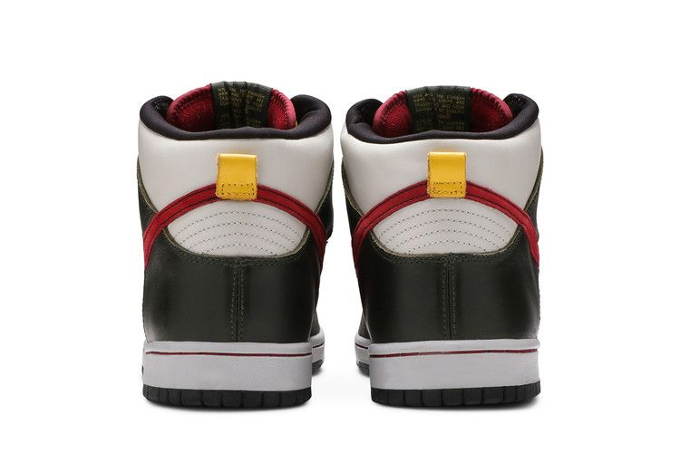 dunk-high-premium-boba-fett-313171-361_05