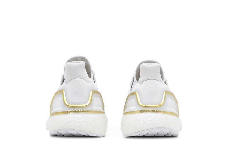 Кроссовки adidas Wmns UltraBoost 20 'White Gold Metallic'