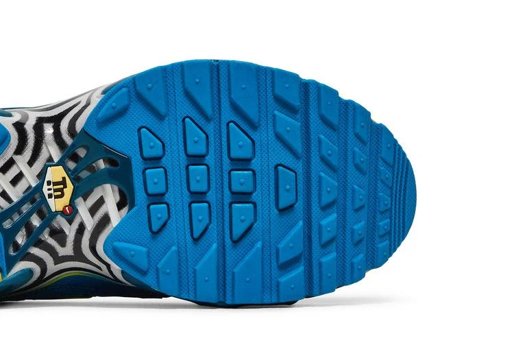 Krossovki-Nike-Air-Max-Plus-GS-Blue-Force-4