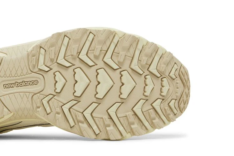 Krossovki-New-Balance-610-GORE-TEX-Raw-Cashew-4