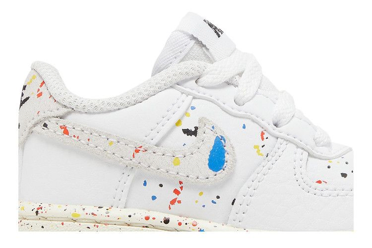 force-1-lv8-3-td-paint-splatter-white-dj2600-100_01