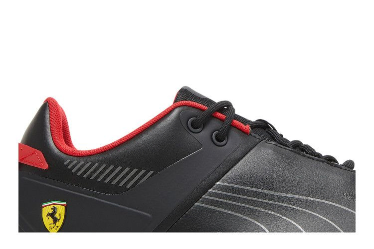 scuderia-ferrari-x-a3rocat-black-306857-01_01