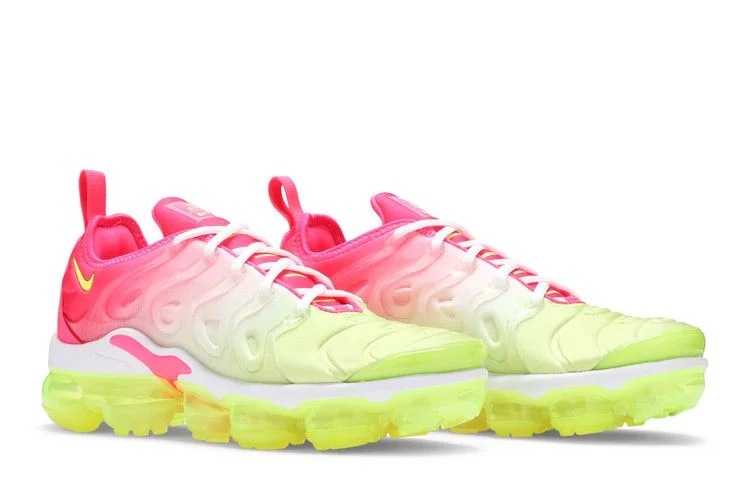 Krossovki-Nike-Wmns-Air-VaporMax-Plus-Pink-Volt-Gradient-7