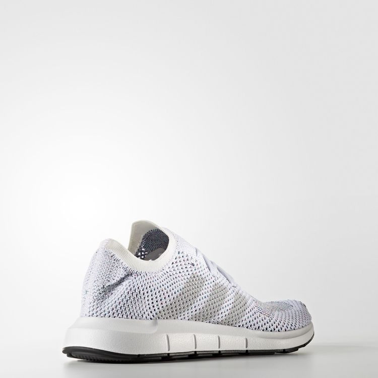 swift-run-primeknit-cg4126_02