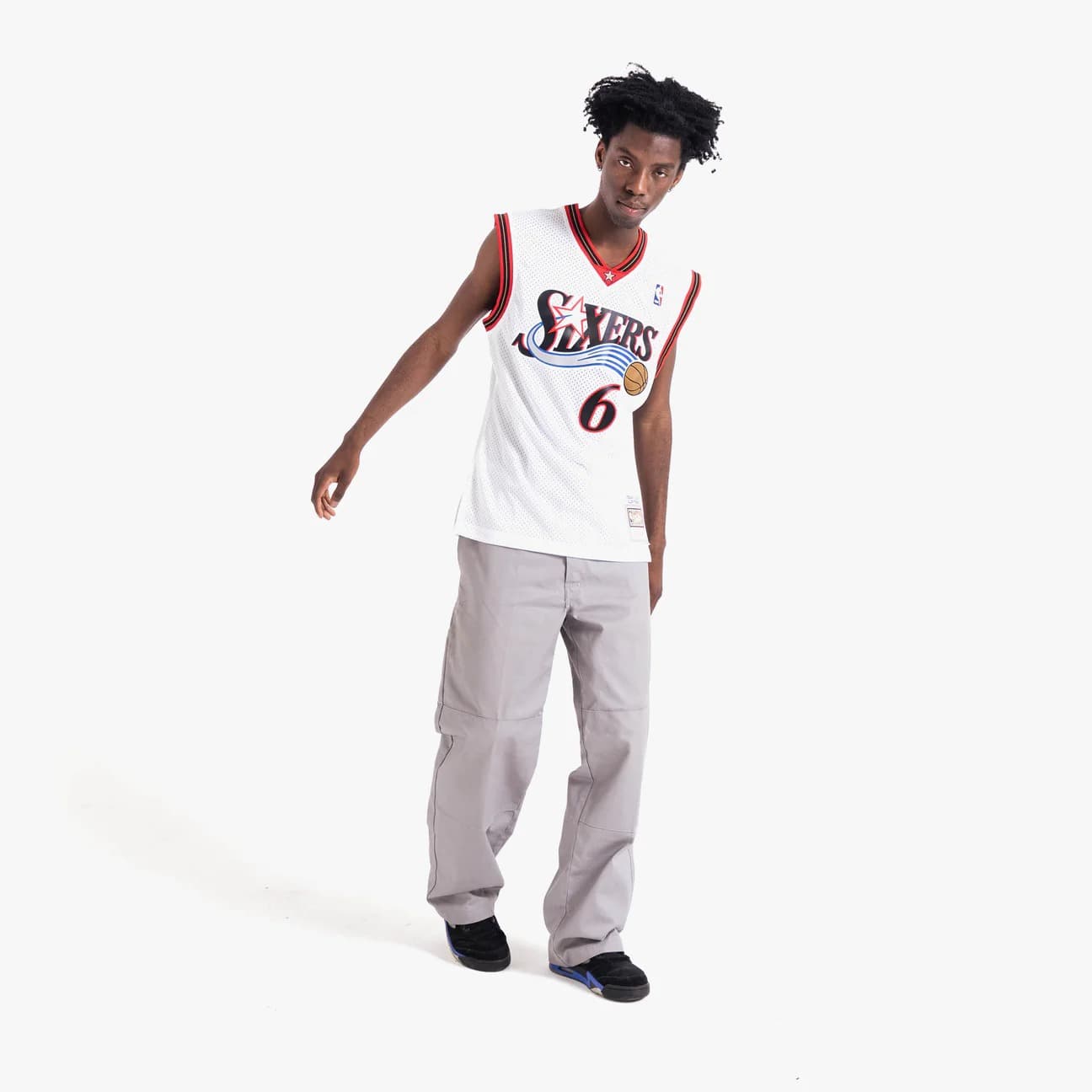 Баскетбольная джерси 2002 Philadelphia 76ers Allen Iverson #6 Swingman All Star Game Hardwood Classics White Jersey