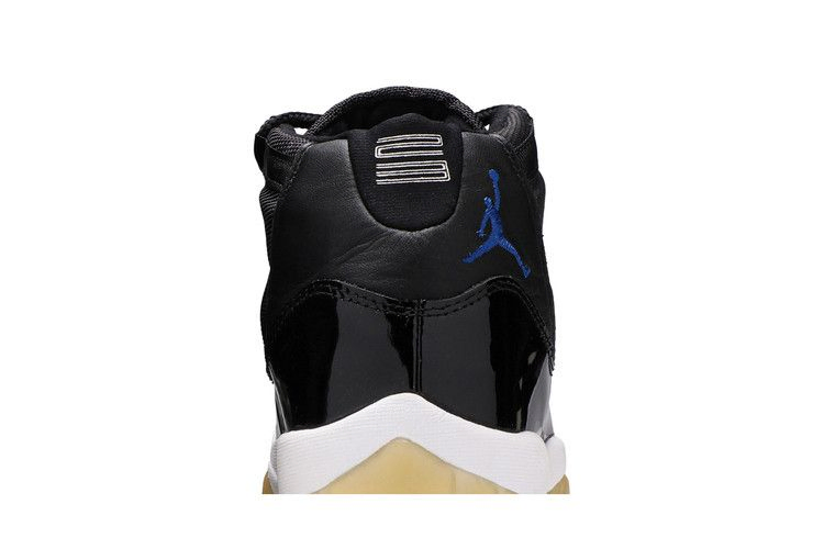 Кроссовки Air Jordan 11 Retro 'Space Jam' 2000