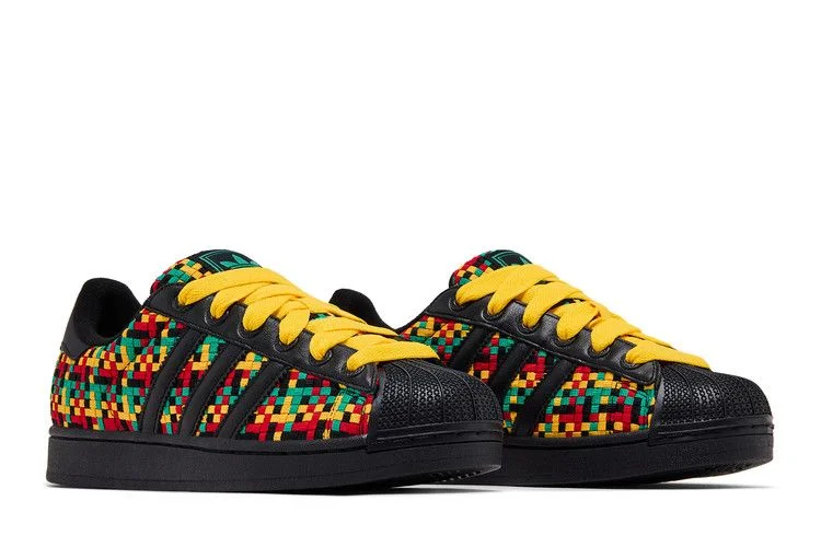 Krossovki-Bob-Marley-x-adidas-Superstar-II-Jamaica-7