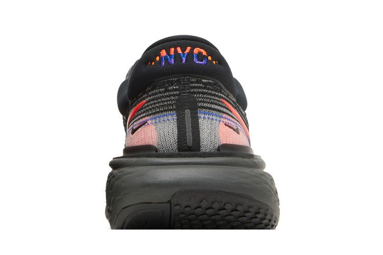 Кроссовки Nike ZoomX Invincible Run Flyknit 'Black Total Orange'