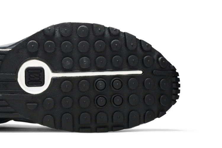 Кроссовки Nike Shox R4 'Black Metallic Silver'