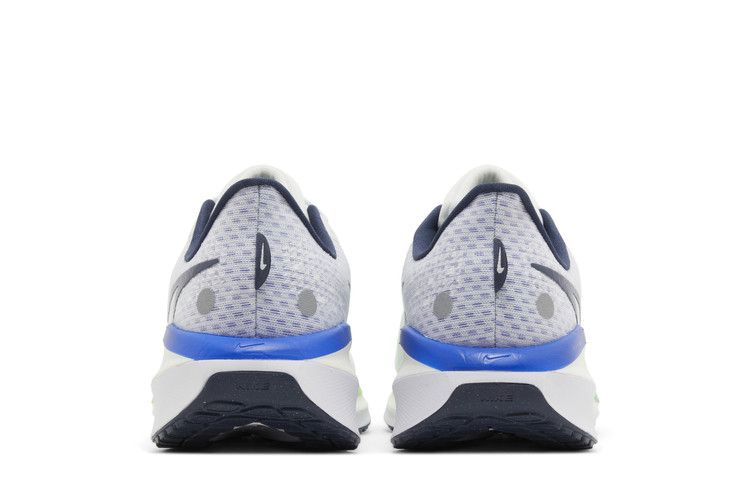 Кроссовки Nike Vomero 17 'White Thunder Blue'