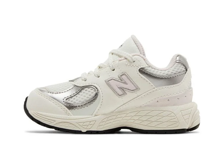Krossovki-New-Balance-2002R-Toddler-Sea-Salt-Pink-Granite-2