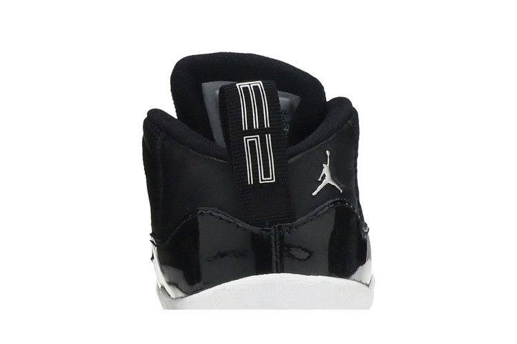 air-jordan-11-retro-cb-25th-anniversary-ci6165-011_06